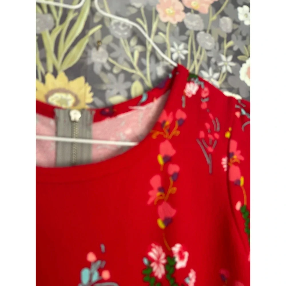 LuLaRoe Red Floral Fit and Flare Short Sleeve Knee Length‎ Dress Size M